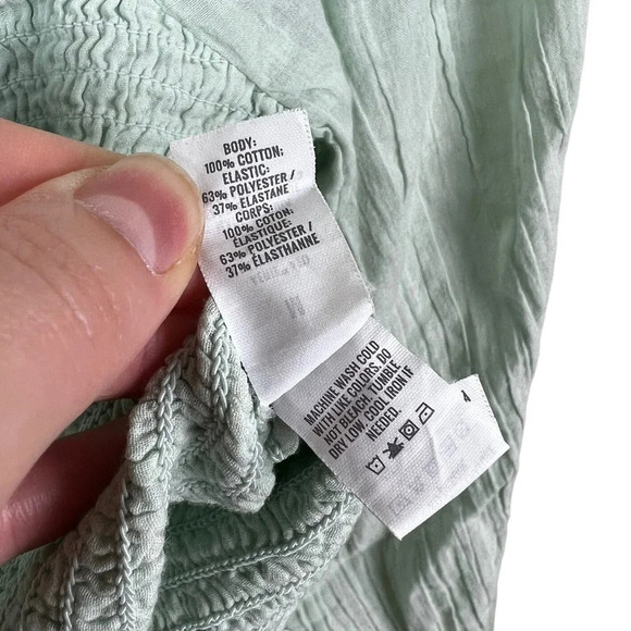 Aerie • Green Smocked Crop Top - Picture 6 of 8